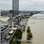 New Eurovea Tower Lejlighed *